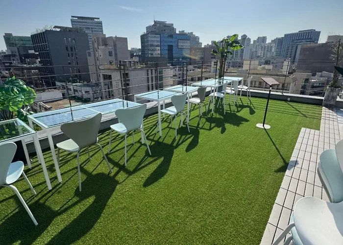 101, Atelier Seongsu Riverside Cherry Blossom Road River Airport Bus * Seoul
