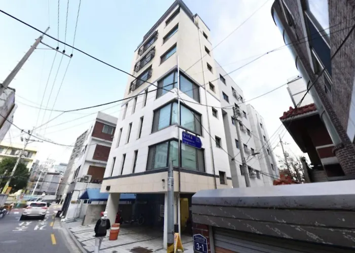 101, Atelier Seongsu Riverside Cherry Blossom Road River Airport Bus Apartment *