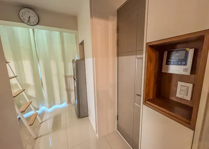 101, Atelier Seongsu Riverside Cherry Blossom Road River Airport Bus Apartment Seoul